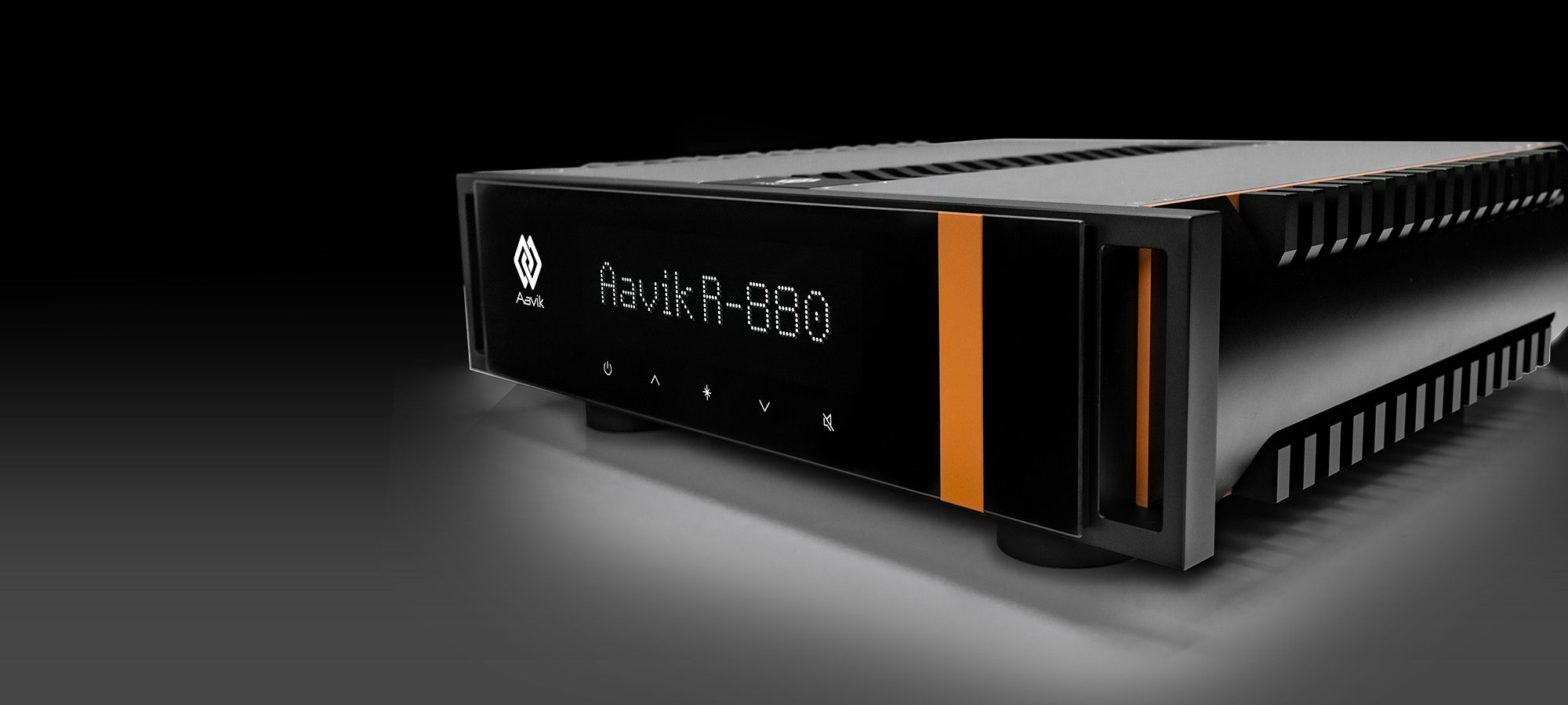 Przedwzmacniacz gramofonowy R-880